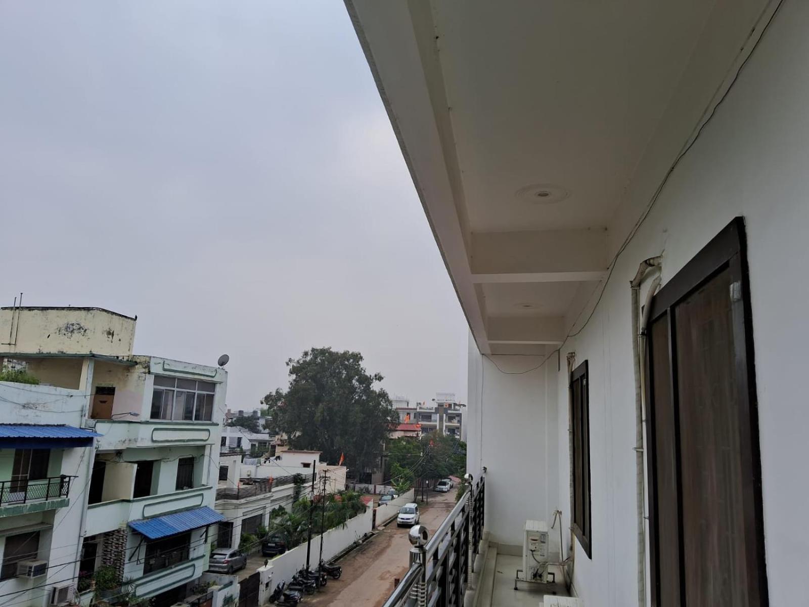 Holidayy Inn Prayagraj Ngoại thất bức ảnh