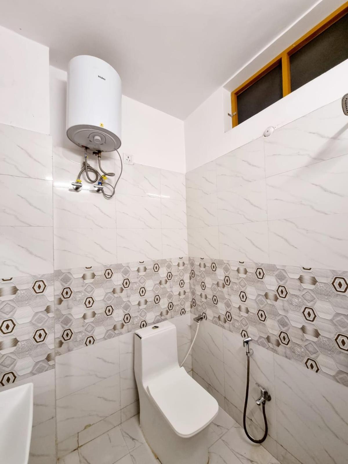 Holidayy Inn Prayagraj Ngoại thất bức ảnh